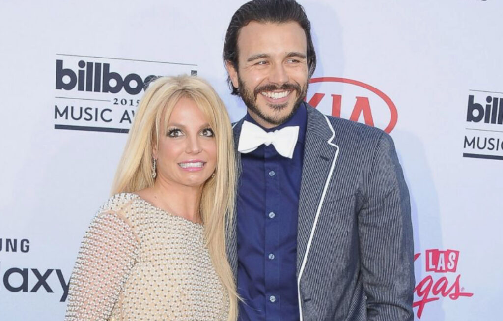 In October 2014, Britney Spears began dating Charlie Ebersol, the son of “Saturday Night Live” co-creator Dick Ebersol.